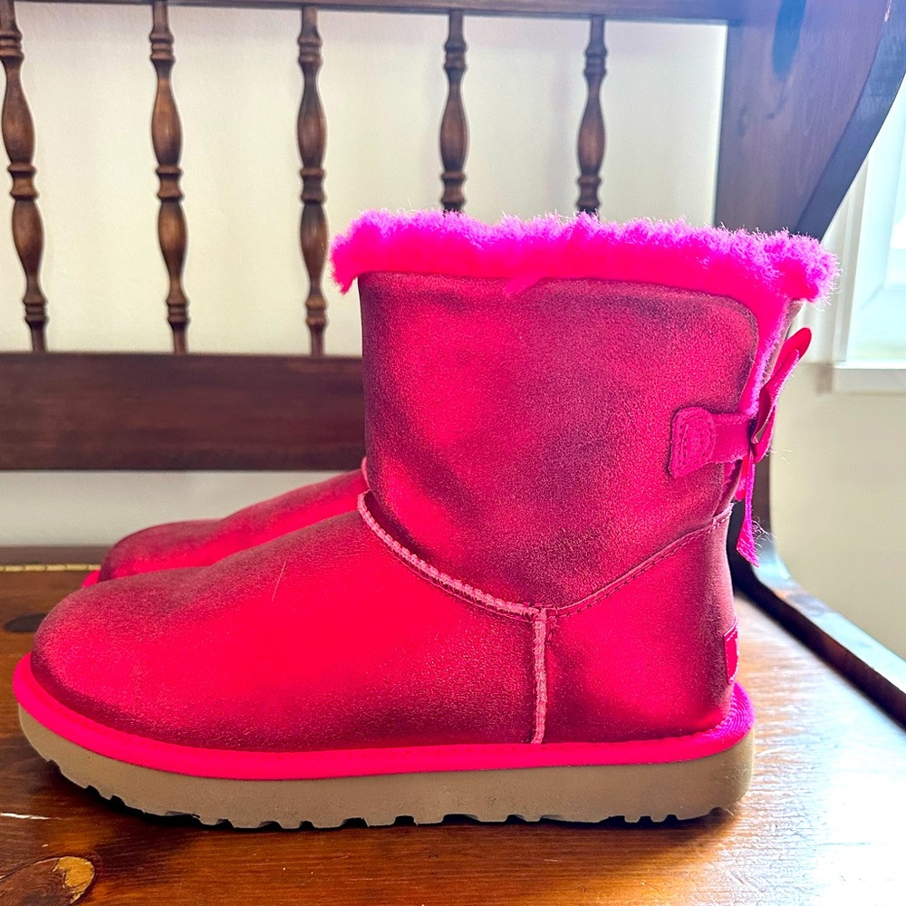 Mini Bailey Bow RARE FUCHSIA Winter Boots